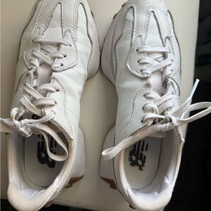 New Balance 327 Women's Classic White Sneakers